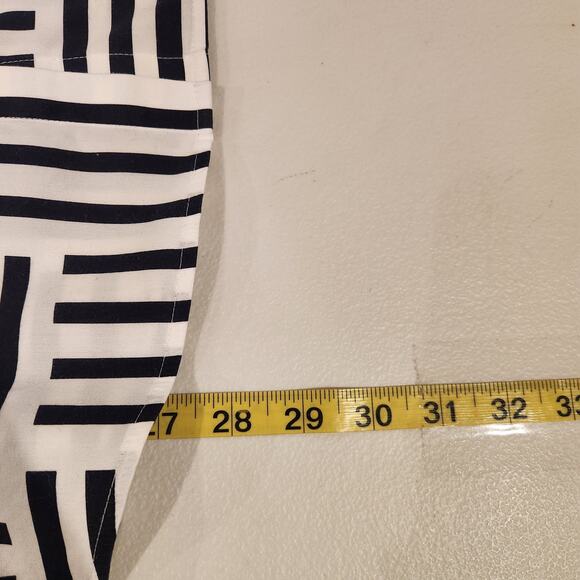 Chicos Womens Black White Non Iron Striped Button Up Blouse Size 1.5 Medium - Picture 8 of 10